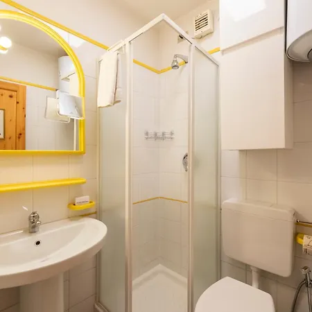 Apartment Chaberton Romantic Retreat In Out - Happy