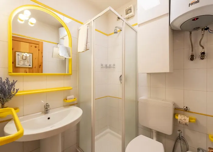 Apartment Chaberton Romantic Retreat In Out - Happy