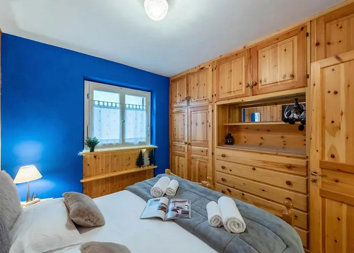 Chaberton Romantic Retreat In Out - Happy *